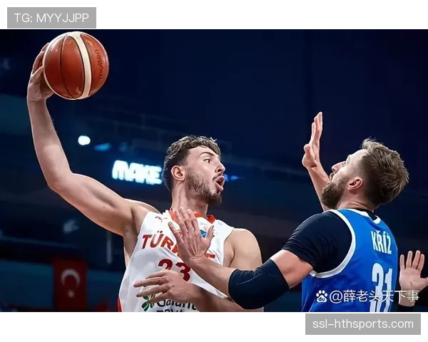 申京高效砍下26+13+11三双，火箭内线核心统治攻防两端